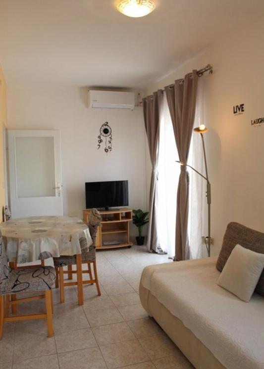 Apartment Nana Primošten Dış mekan fotoğraf